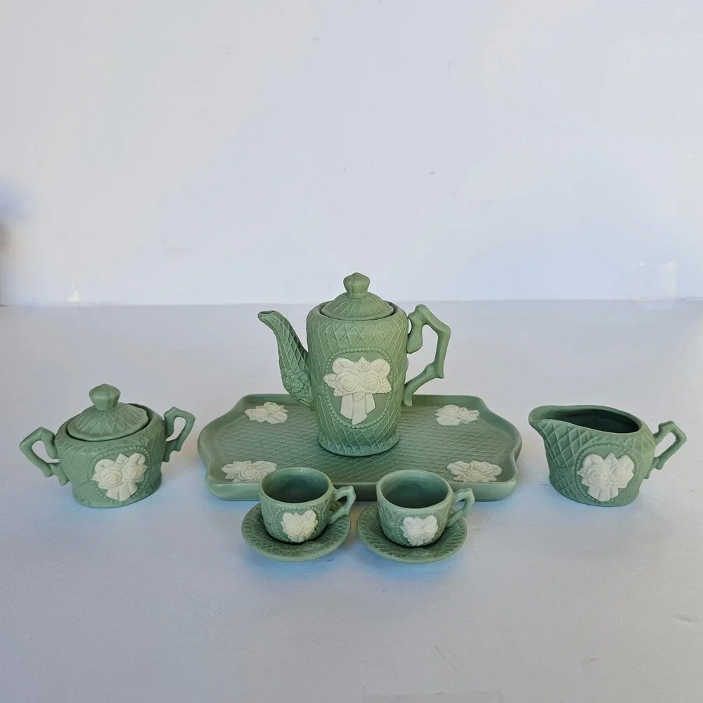 N/A vintage miniature